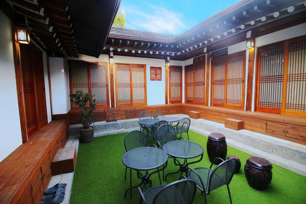 Bibimbap Hanok Gyeongbokgung Private Bed & Breakfast Seoul