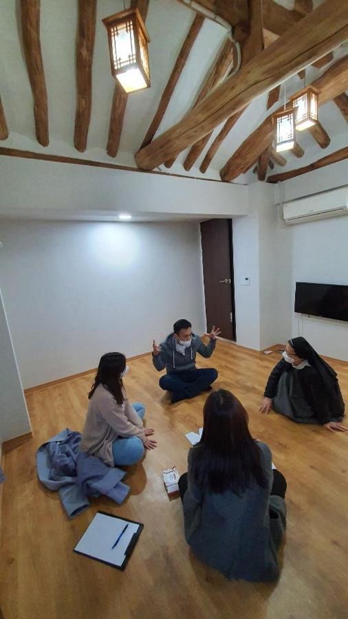 Bibimbap Hanok Gyeongbokgung Private 2*