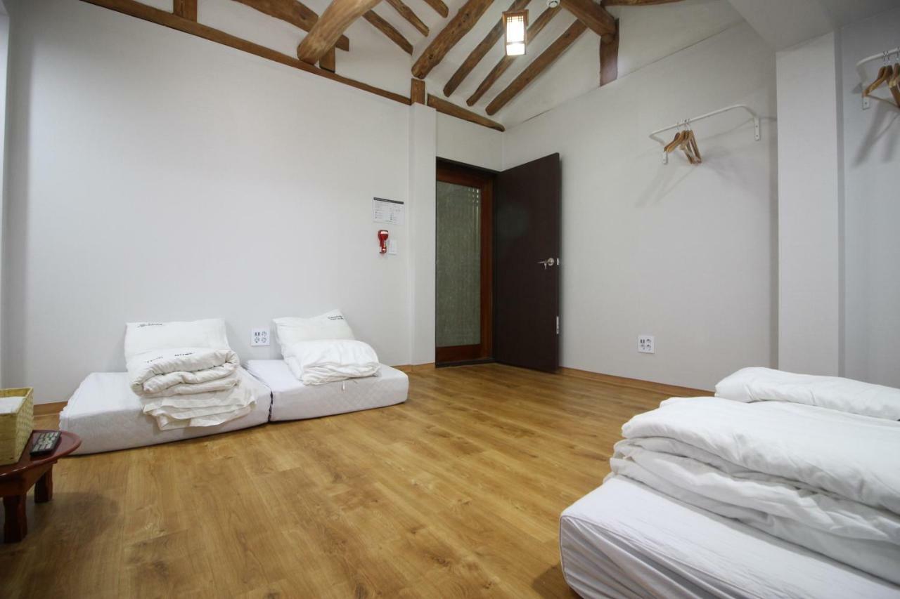 Bibimbap Hanok Gyeongbokgung Private Bed & Breakfast Seoul